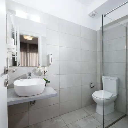 Enattica Syntagma Living