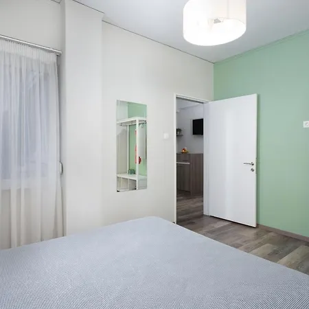 Enattica Syntagma Living *